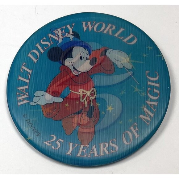 VTG 1996 Walt Disney World 25 Years of Magic Lenticular BUTTON Pin Mickey Mouse - Picture 1 of 3